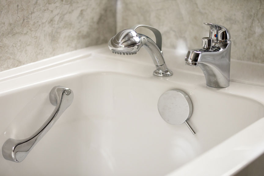 How Long Does an Acrylic Tub Last? A Complete Guide to Acrylic Tub Lifespan