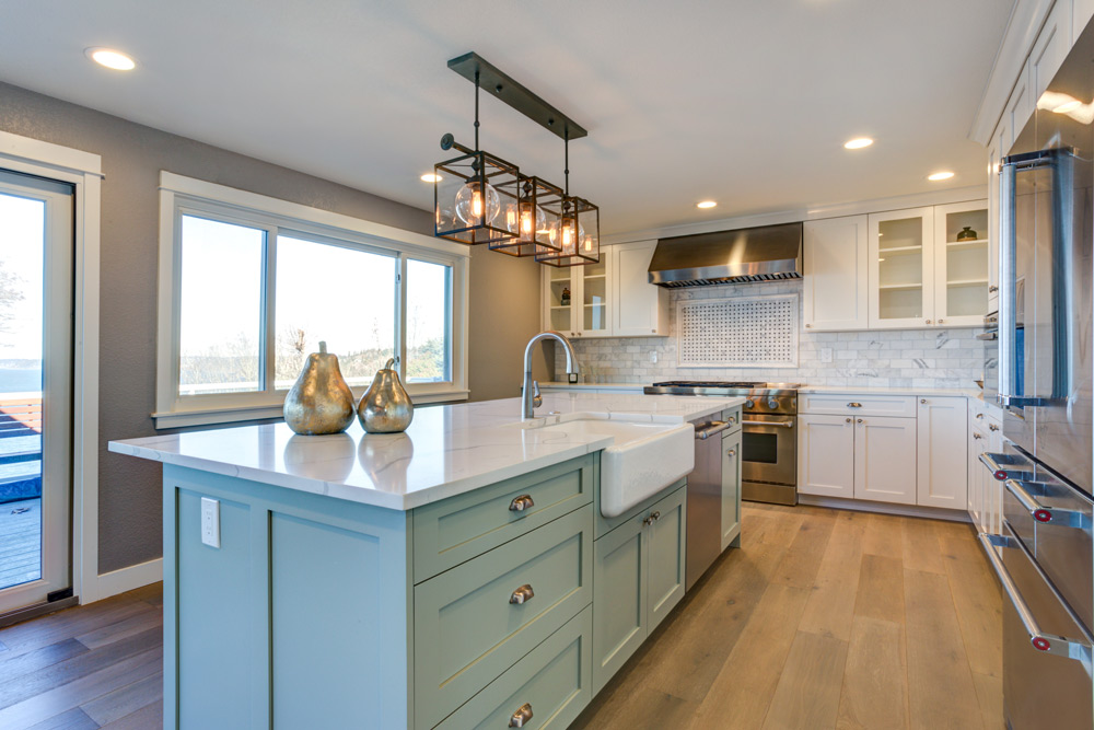 Best Paint for Kitchen Cabinets: Comparing the Top Paint Types for a Durable Finish